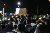 عشرات الآلاف يشيعون جثمان الشاب احمد حجازي من طمرة